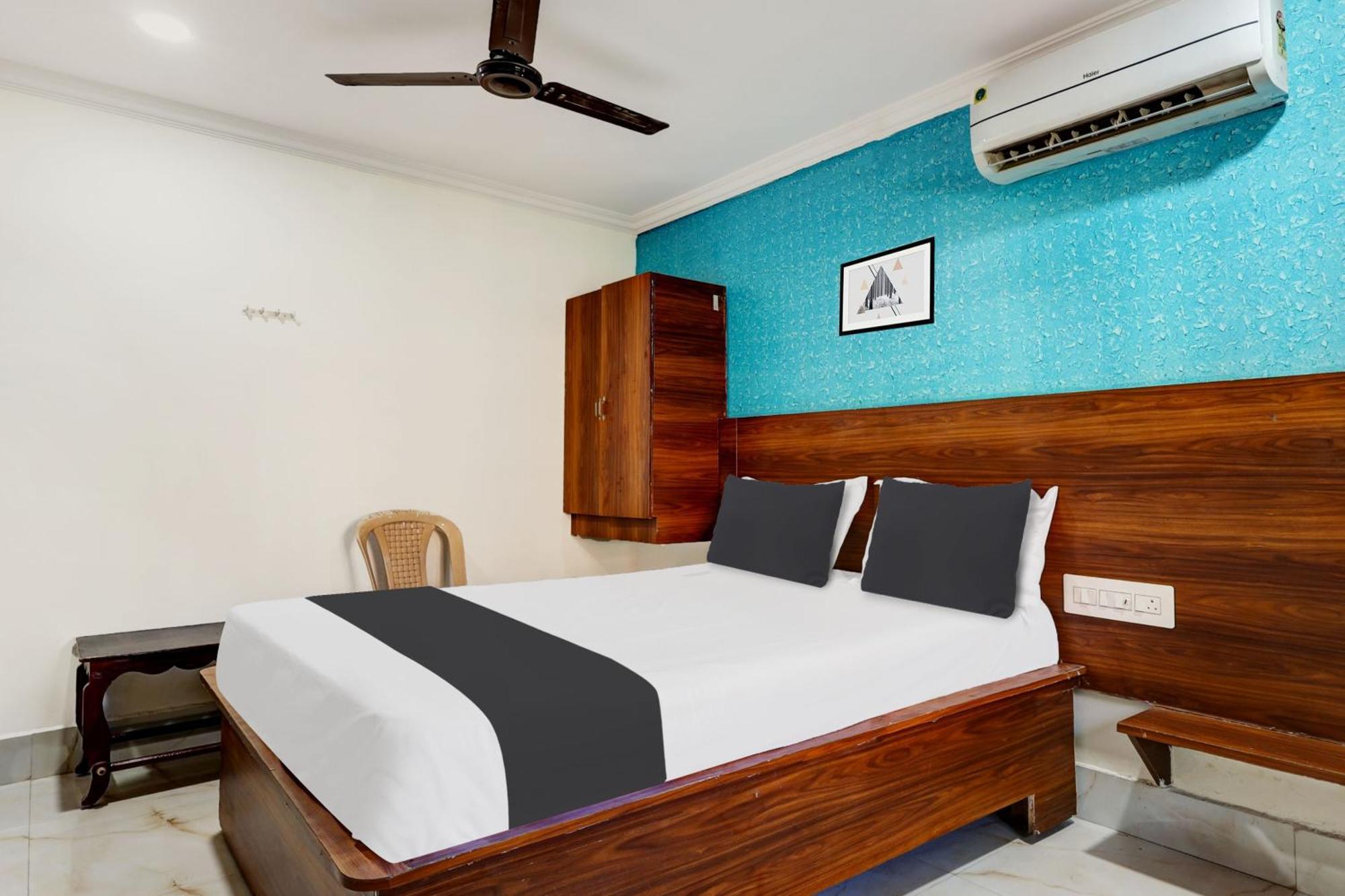 ויסאקפאטנם Hotel O Gangothri Lodge מראה חיצוני תמונה