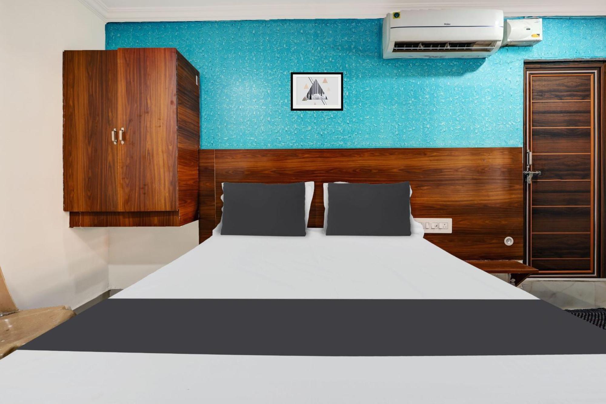 ויסאקפאטנם Hotel O Gangothri Lodge מראה חיצוני תמונה