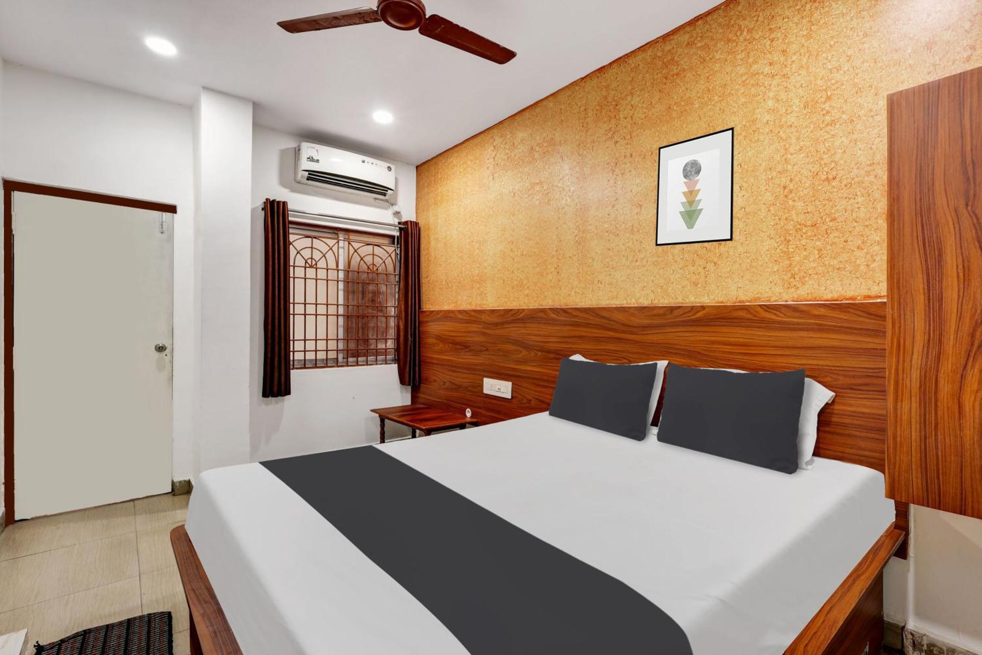 ויסאקפאטנם Hotel O Gangothri Lodge מראה חיצוני תמונה